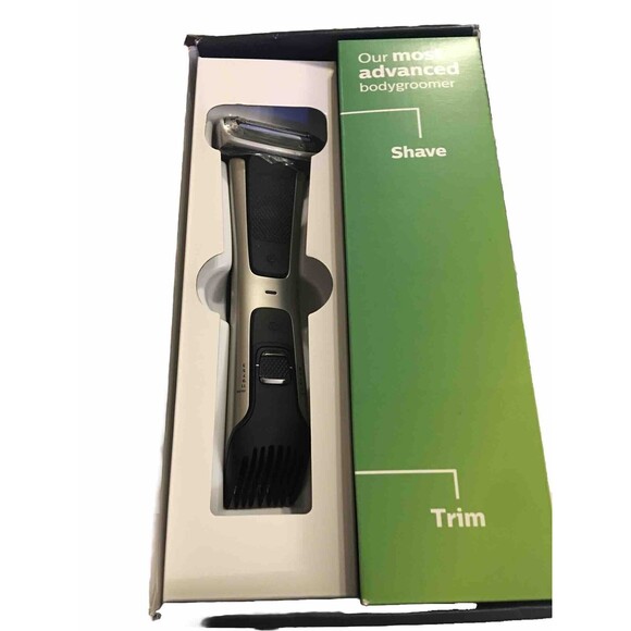 Philips Norelco Bodygroom 7000 Showerproof Body Trimmer&Shaver NEW Open Box - Picture 2 of 4